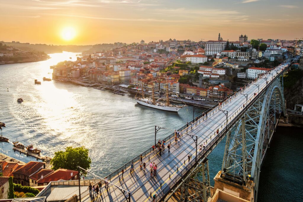 Your Entrepreneurial Gateway to Europe Your Entrepreneurial Gateway to Europe